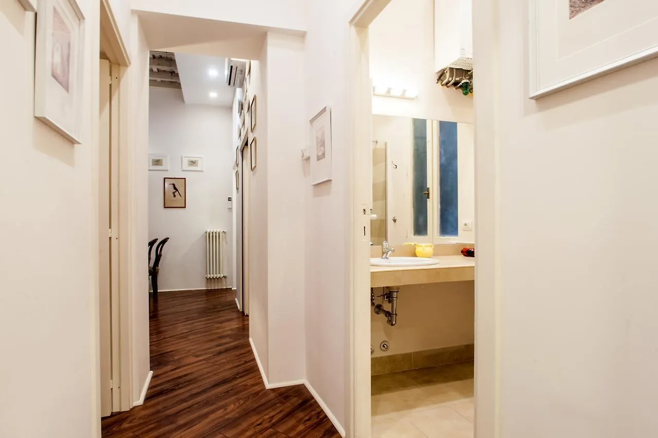 Apartment Vicolo Torretta - Fromhometorome